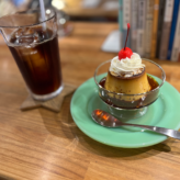 アイスコーヒーとプリン